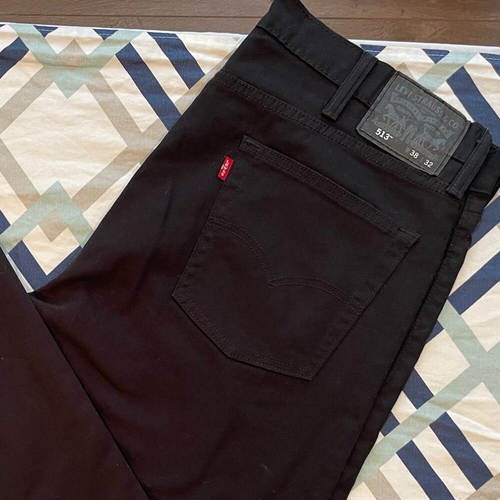 Levi’s 513 Slim Straight Black Jeans Men’s Classic Denim